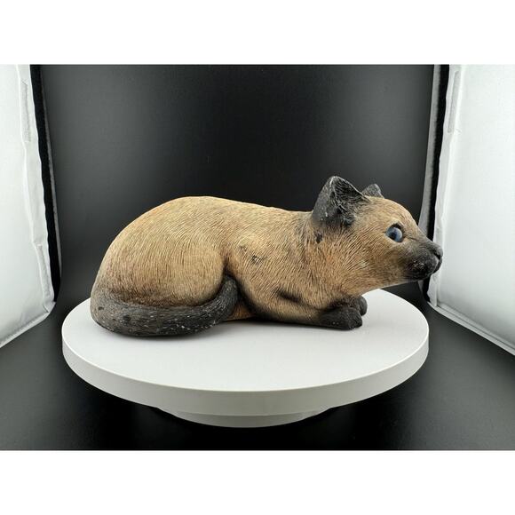 Vintage 1982 Sandcast Siamese Cat Figurine by Sandra Brue - Picture 3 of 10